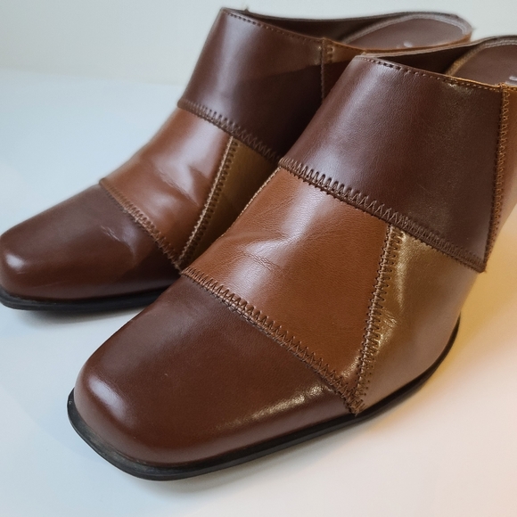 Studio Works Heels - Picture 7 of 8